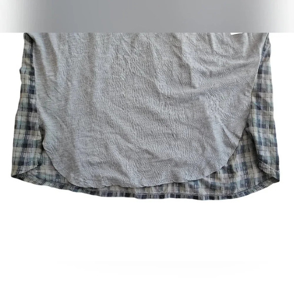 Anthropologie Pilcro Blue Plaid Rolled Sleeve Extended Tail Oversized Shirt - Picture 4 of 6